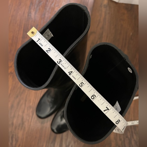 Classic tall Hunter gloss rain boot 9 - Picture 3 of 7